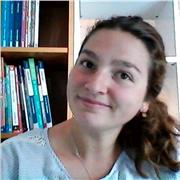 Offro lezioni singole o in piccolo gruppo a bambini e ragazzi che vogliono migliorare l'apprendimento e/o che hanno una disabilità